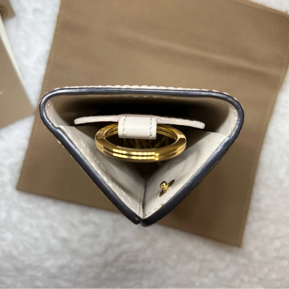 Authentic Burberry Key Holder - Picture 5 of 6